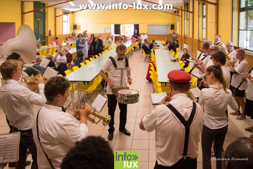 //media/jw_sigpro/users/0000001510/fete nationnale Mouzon/fte nationnale Mouzon 1 63
